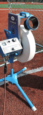 Pitching machine